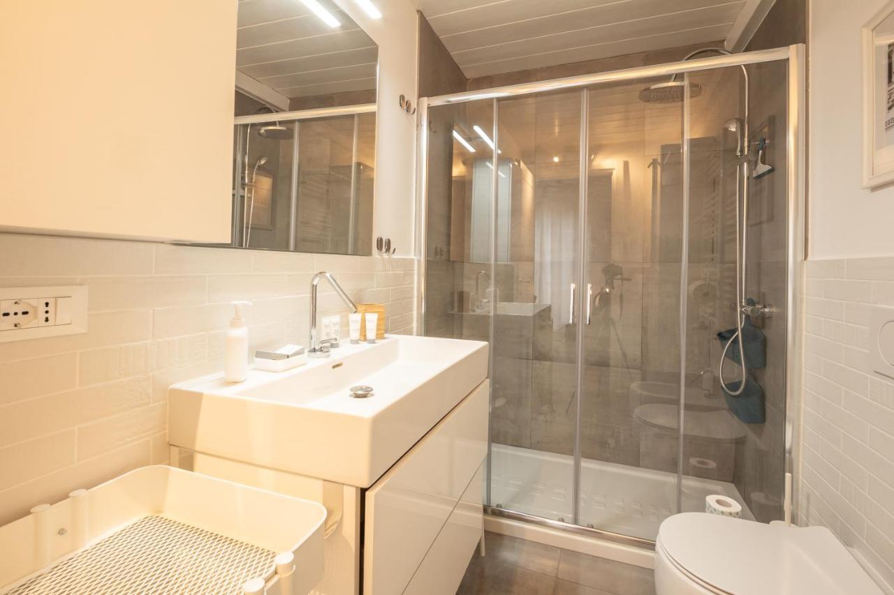 Realkasa Lame Flat Apartment Bologna Bagian luar foto